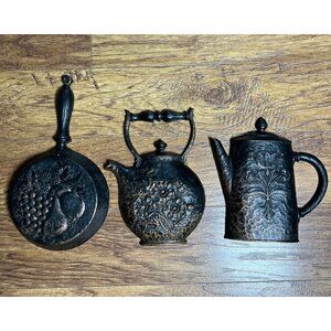 Vintage MCM 1972 Syroco 7261 Coffee Pot 7262 Teapot 7263 Skillet Wall Decor